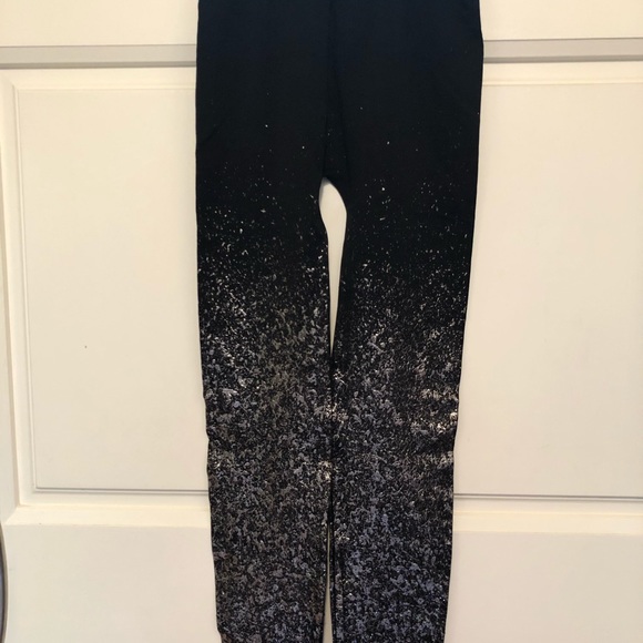 NEW Electric Yoga New Years Eve Leggings M/L - Picture 4 of 11